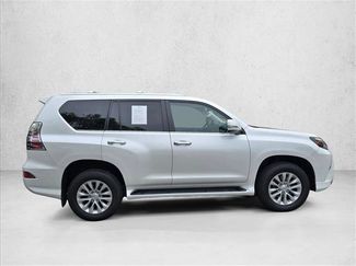 Used 2021 Lexus GX 460 w/ Accessory Package AWD/4WD video 4