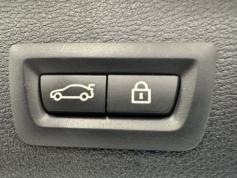 Used 2017 BMW X4 M40i image 34