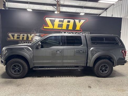 Used 2018 Ford F150 Raptor w/ Equipment Group 802A Luxury image 2