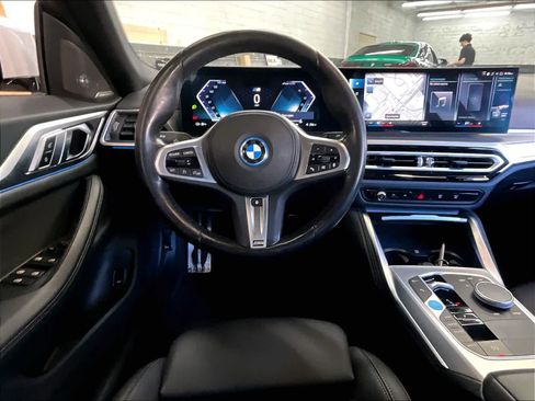 Used 2023 BMW i4 eDrive40 w/ M Sport Package RWD image 8