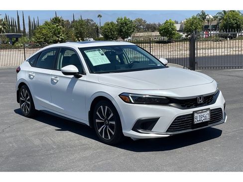 Used 2024 Honda Civic EX-L image 8