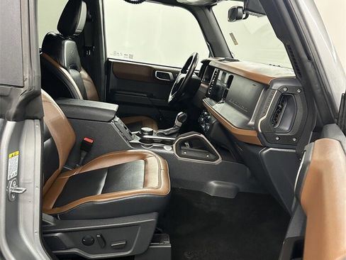 Used 2024 Ford Bronco Outer Banks image 37