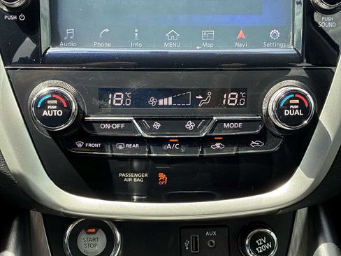 Used 2018 Nissan Murano SL AWD/4WD image 16