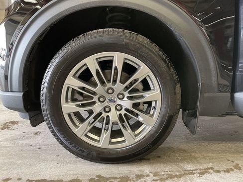 Used 2026 Ford Explorer Active w/ Active Comfort Package image 11