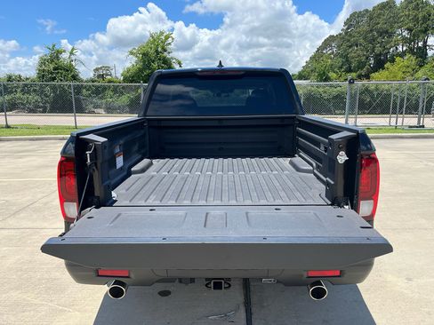 Certified 2024 Honda Ridgeline Sport image 24