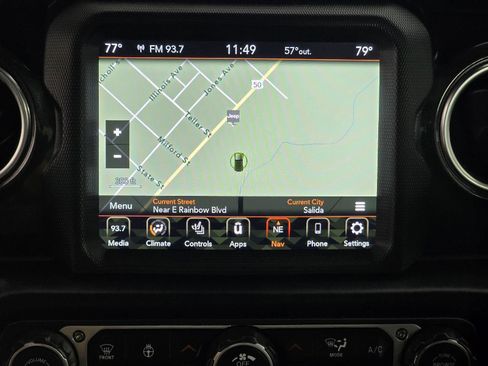 Used 2022 Jeep Wrangler Unlimited Rubicon w/ Trailer Tow Package image 42