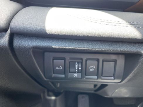 Used 2024 Subaru Outback Touring XT AWD/4WD image 16
