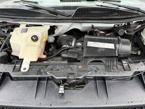 Used 2006 Chevrolet Express 2500 image 27
