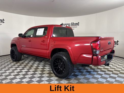 Used 2023 Toyota Tacoma SR5 image 7