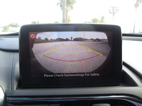 Used 2022 MAZDA MX-5 Miata RF Grand Touring w/ Weather Package image 16