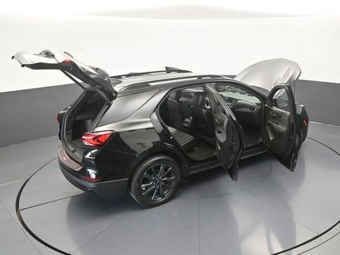 Used 2024 Chevrolet Equinox RS FWD image 60