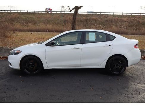 Used 2014 Dodge Dart SXT w/ Sun/Sound Group image 5