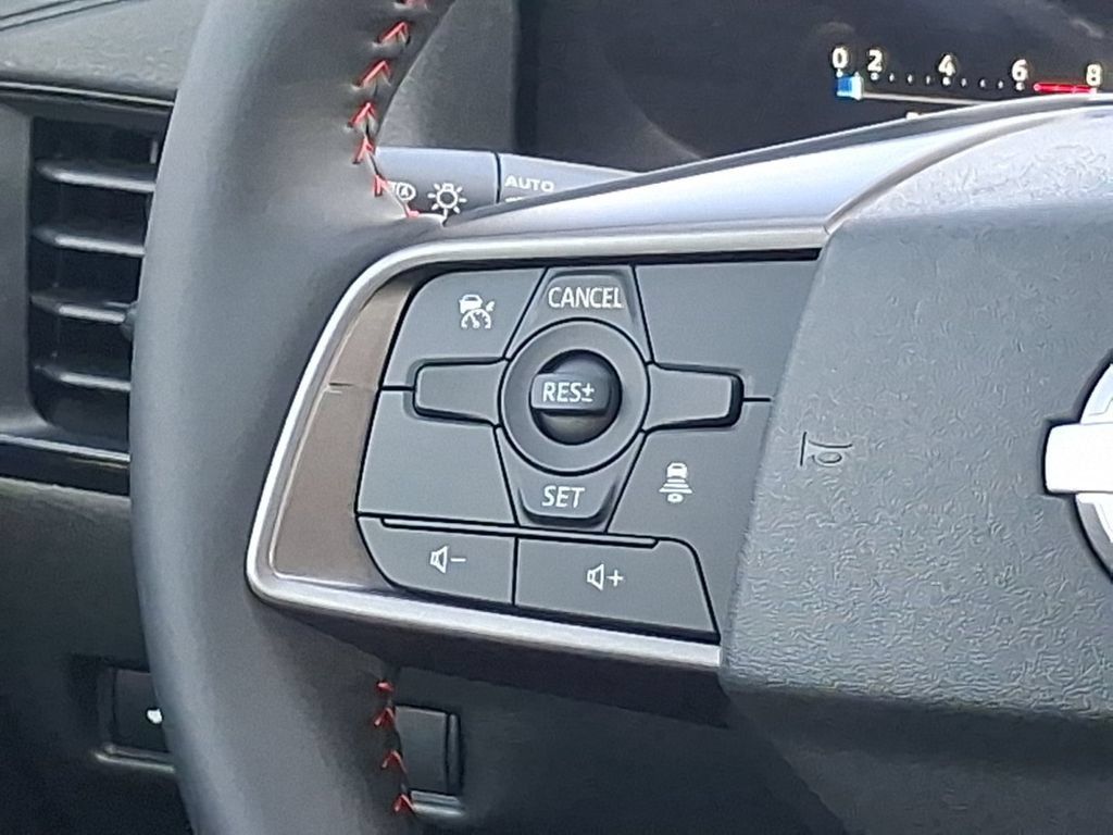 New 2027 Nissan Sentra SR FWD image 11