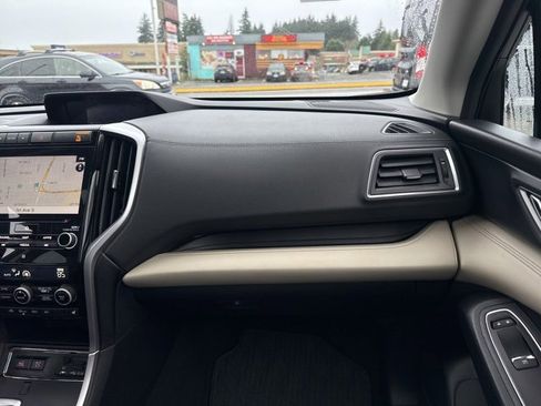 Used 2020 Subaru Ascent Limited w/ Technology Package image 12