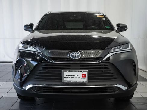 Used 2021 Toyota Venza XLE w/ Softex Package AWD/4WD image 2