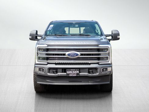 Used 2023 Ford F350 Limited w/ FX4 Off-Road Package AWD/4WD image 8