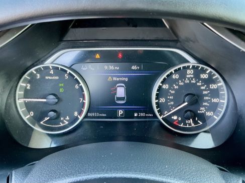 Used 2021 Nissan Murano SV image 35