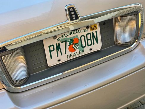 Used 2003 Lincoln Town Car Cartier image 43