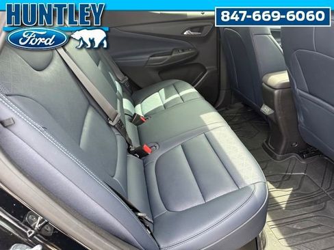 Used 2023 Chevrolet Bolt EUV Premier w/ Sun & Sound Package FWD image 11