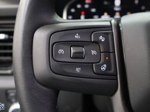 Used 2024 GMC Sierra 2500 AT4X image 17