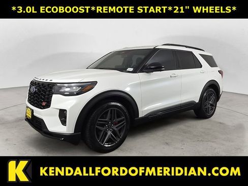 Certified 2025 Ford Explorer ST image 1