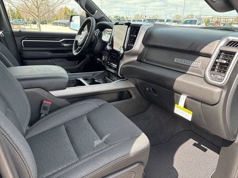 New 2026 RAM 1500 Big Horn AWD/4WD image 13