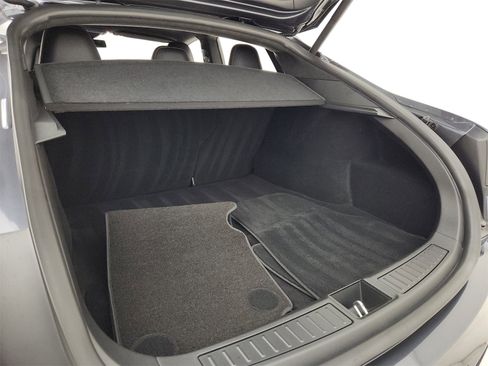 Used 2016 Tesla Model S 90D image 29