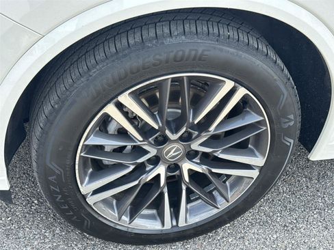 Certified 2025 Acura MDX SH-AWD w/ Advance Package image 11