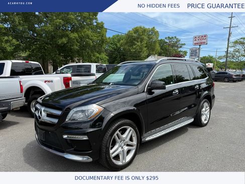 Used 2016 Mercedes-Benz GL 550 4MATIC image 1