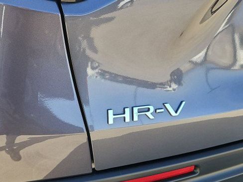 Used 2023 Honda HR-V LX image 31