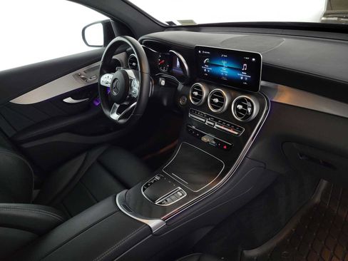 Used 2022 Mercedes-Benz GLC 300 4MATIC Coupe image 11