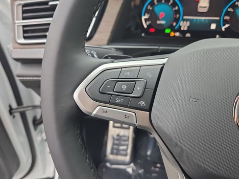 New 2026 Volkswagen Atlas SEL Premium R-Line AWD/4WD image 15