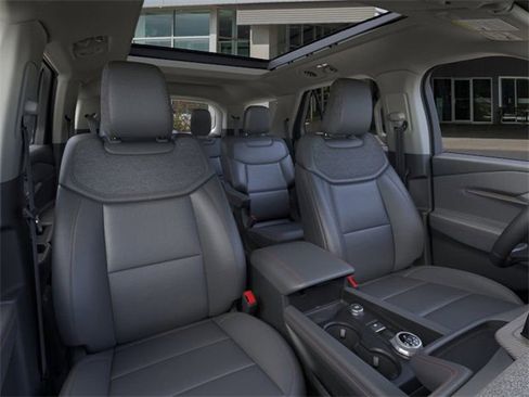 New 2026 Ford Explorer Active w/ Active Comfort Package image 10