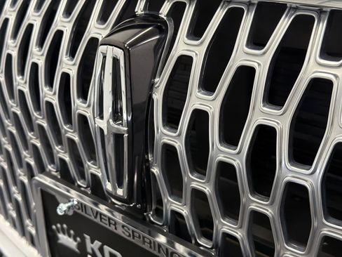 Used 2023 Lincoln Corsair FWD image 13
