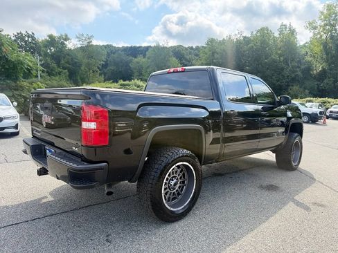 Used 2017 GMC Sierra 1500 SLE w/ SLE Value Package AWD/4WD image 6