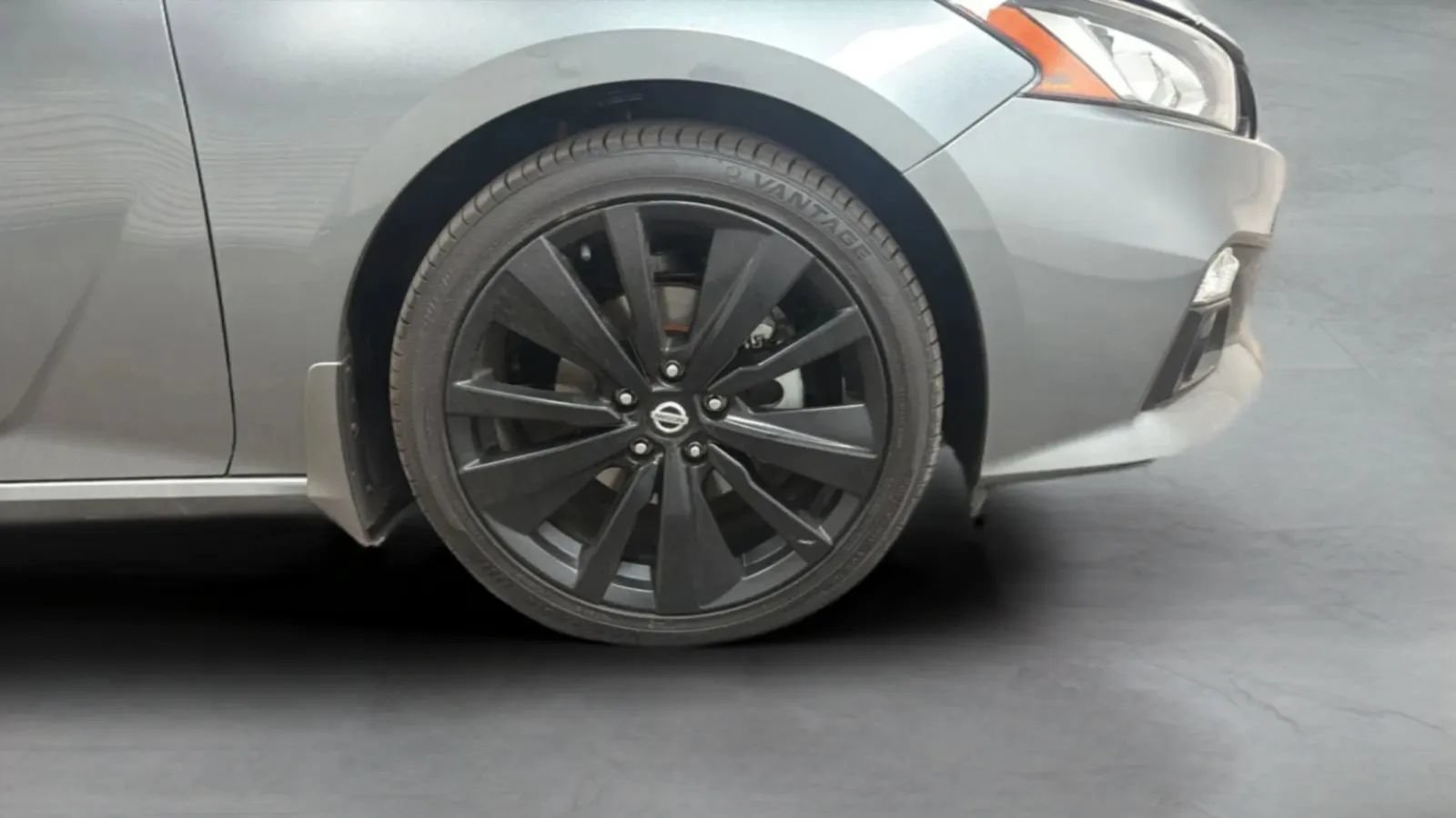 Used 2022 Nissan Altima 2.5 SR w/ Midnight Edition Package FWD image 26