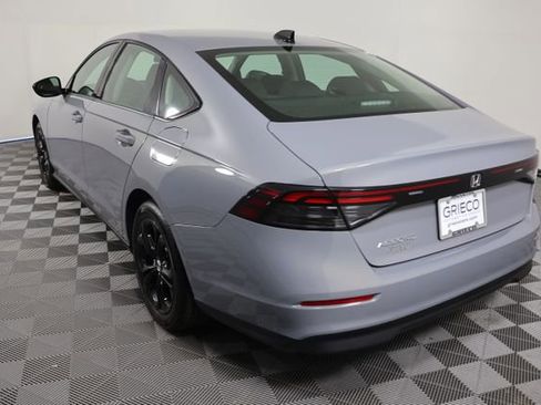 Used 2025 Honda Accord SE image 6