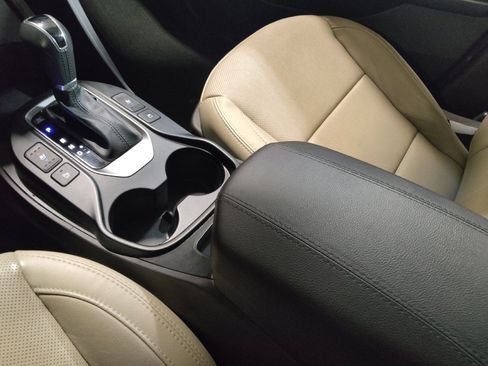 Used 2017 Hyundai Santa Fe Sport w/ 2.4L Tech Package 04 image 26