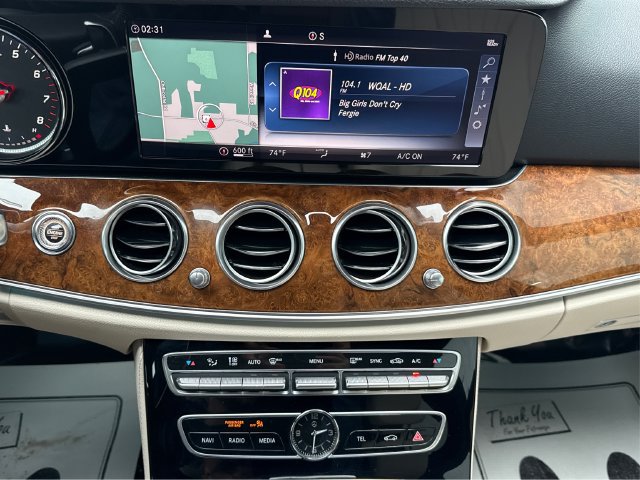 Used 2018 Mercedes-Benz E 300 4MATIC image 14