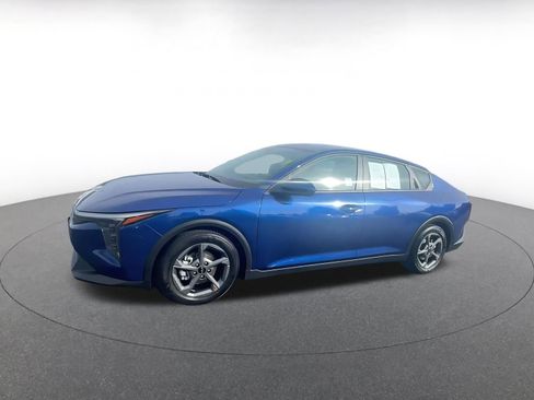 Used 2025 Kia K4 LXS image 7