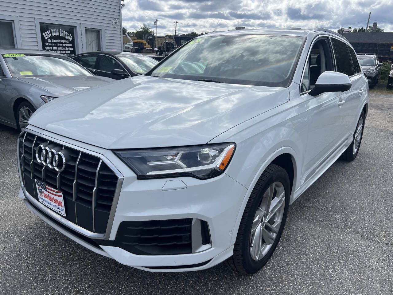 Used 2020 Audi Q7 3.0T Premium Plus w/ Premium Plus Package AWD/4WD image 3