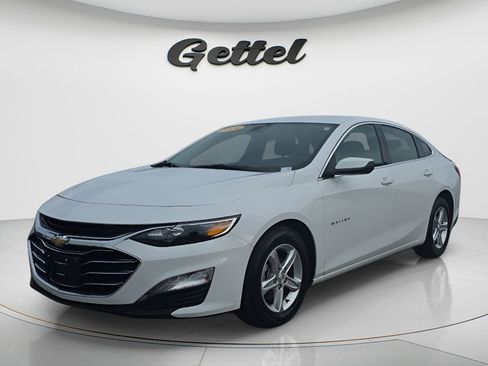 Used 2024 Chevrolet Malibu LT FWD image 1