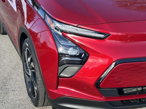 Used 2023 Chevrolet Bolt LT image 12