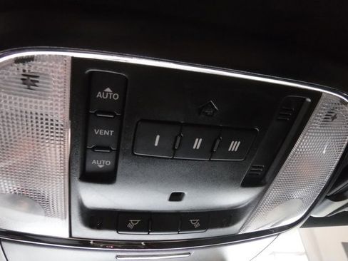 Certified 2023 Dodge Charger Scat Pack w/ Plus Group image 37