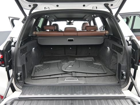 Certified 2025 BMW X5 sDrive40i w/ Parking Assistance Package image 27