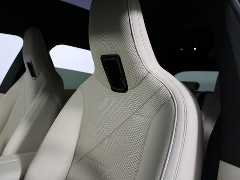 Used 2023 BMW iX xDrive50 w/ Sport Package image 36