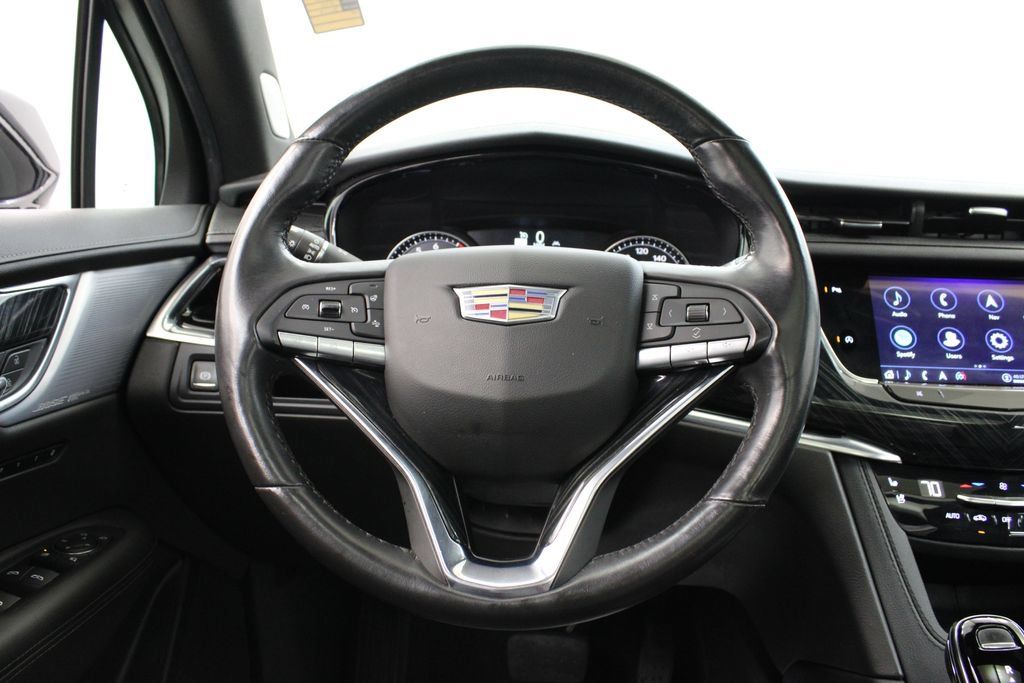 Used 2023 Cadillac XT6 Premium Luxury AWD/4WD image 24