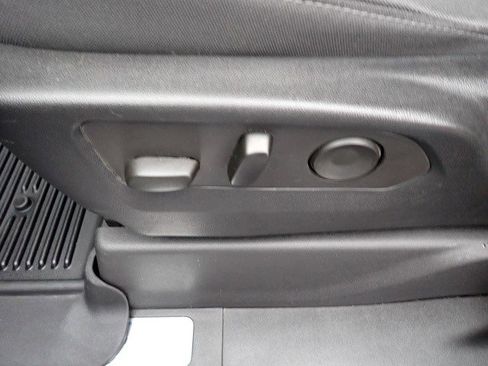 Certified 2022 GMC Sierra 1500 Elevation image 19