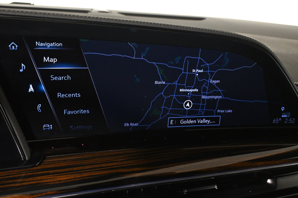 Used 2023 Cadillac Escalade Premium Luxury AWD/4WD image 31