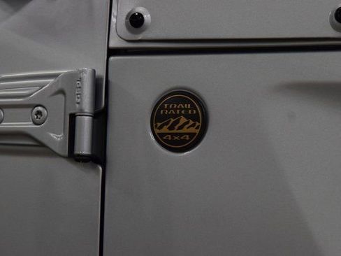 Used 2024 Jeep Wrangler Rubicon 392 image 17